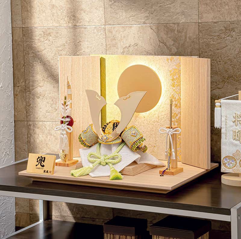 五月人形 コンパクト 豊久 兜平飾り 兜飾り 翠鳳作 凪 8号 LED灯り付